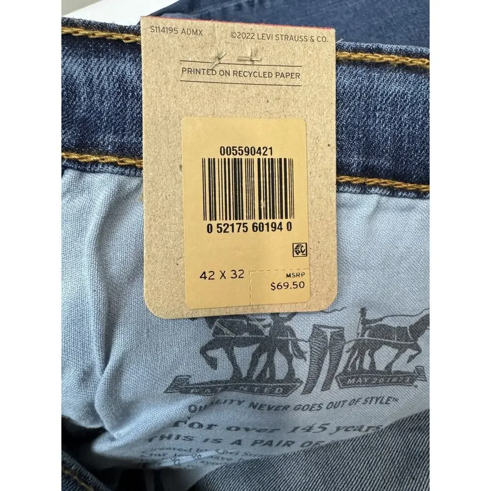 NWT Levi's 559 Relaxed Straight Jeans Blue Medium Wash Baggy Men 42 * 32